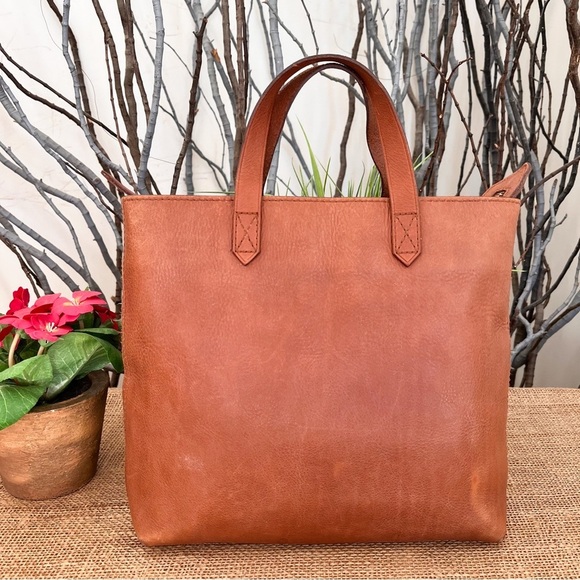 Madewell Handbags - Madewell Zip Top Transport Small Brown Leather Bag